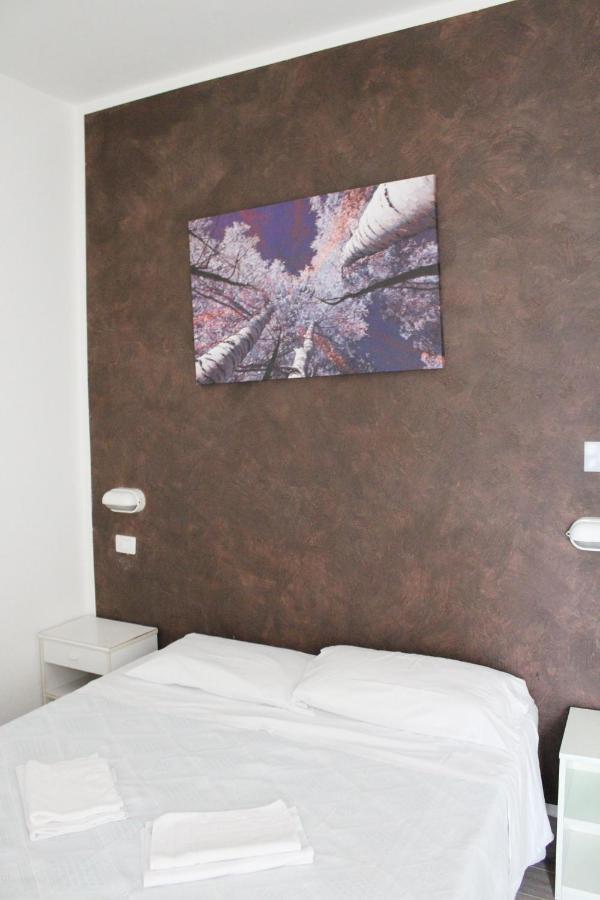 Hotel Luna ريميني المظهر الخارجي الصورة